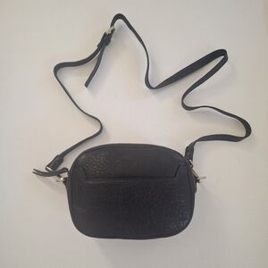 MAXON COLLECTION Italian Leather Black Crossbody Bag